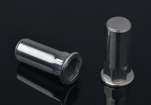 สแตนเลสสตีลหัวแบนด้านใน hex body rivet nut ปิดประเภทปลาย